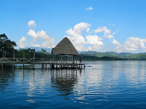 La Laguna Azul - Tarapoto