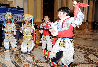 Misteriosa Danza de tijeras en Perú