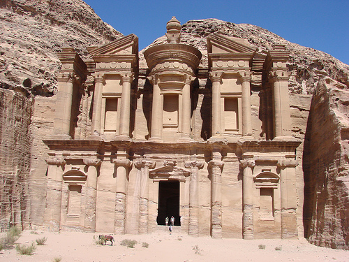 Petra – una de las nuevas siete maravillas del mundo moderno